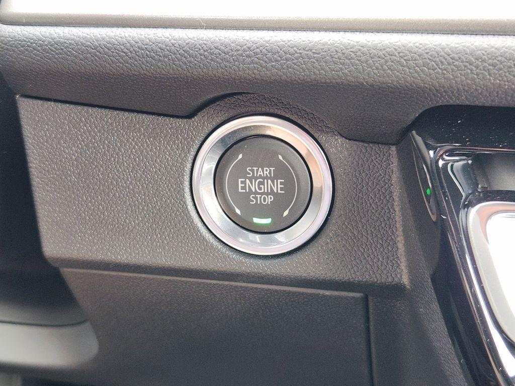 new 2026 Chevrolet Traverse car, priced at $43,445