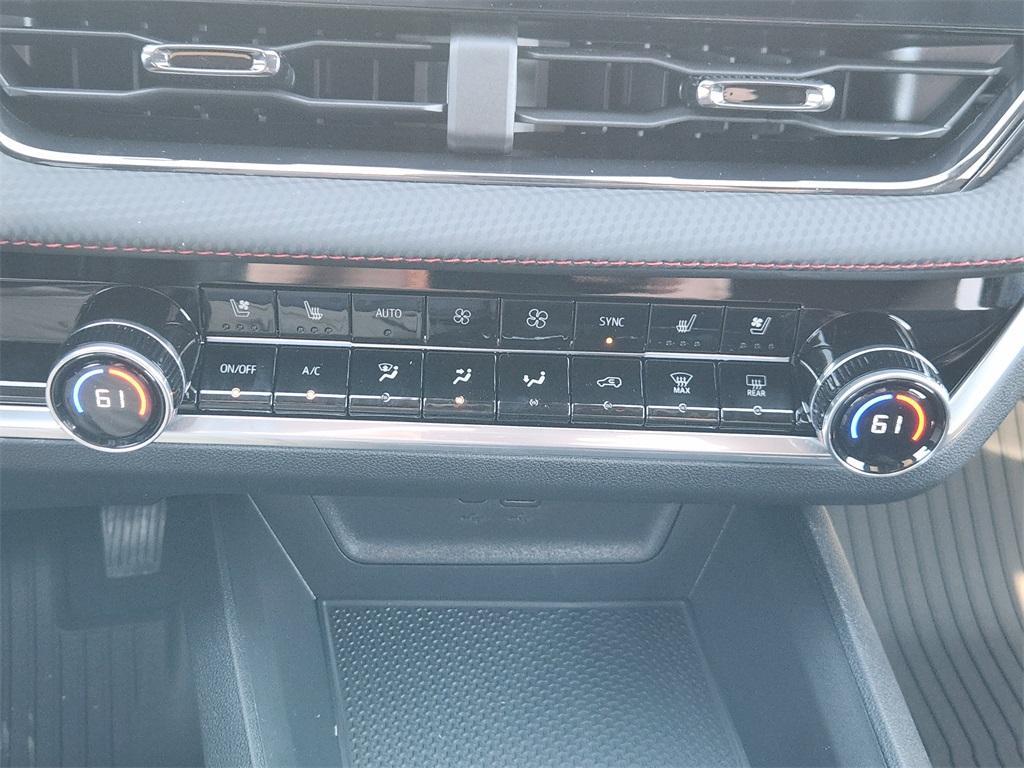 new 2026 Chevrolet Equinox car, priced at $35,907