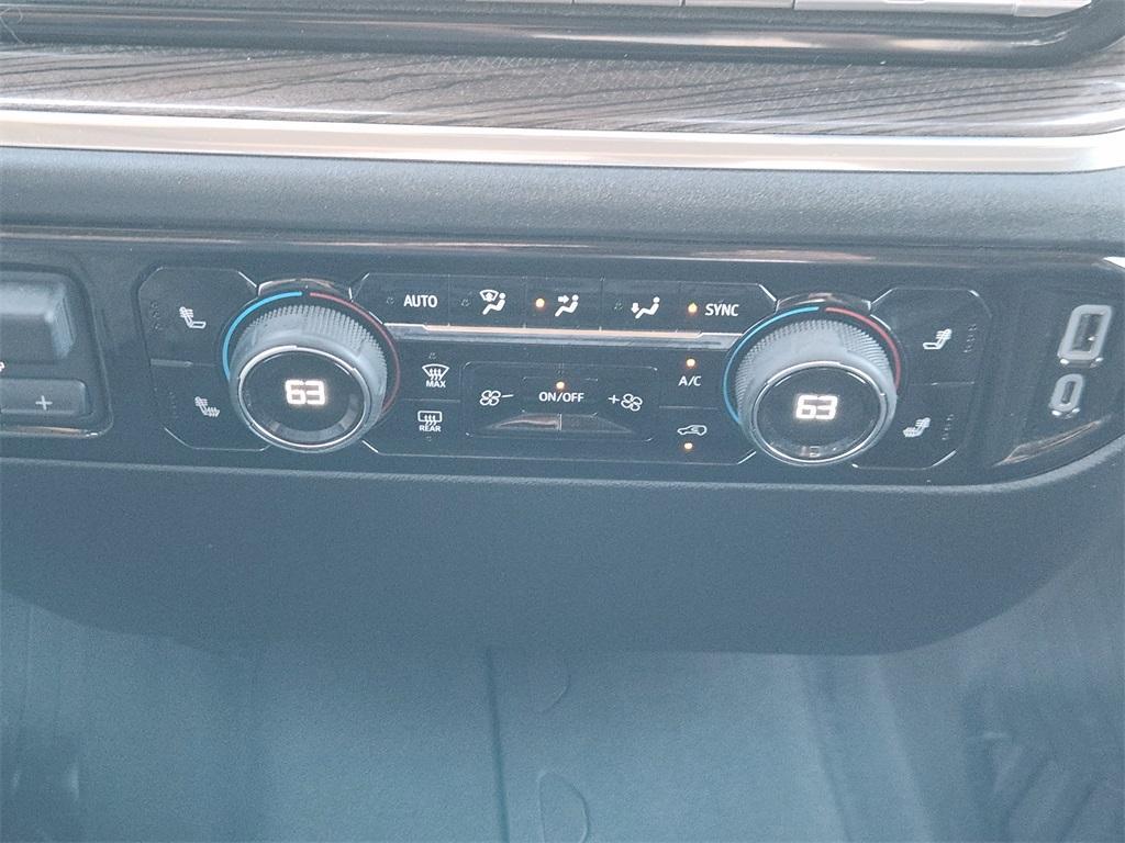 used 2024 Chevrolet Silverado 3500 car, priced at $55,558