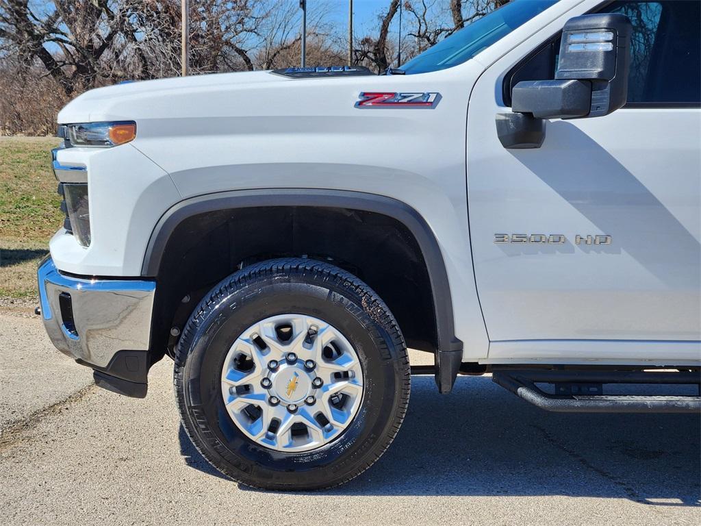 used 2024 Chevrolet Silverado 3500 car, priced at $55,558