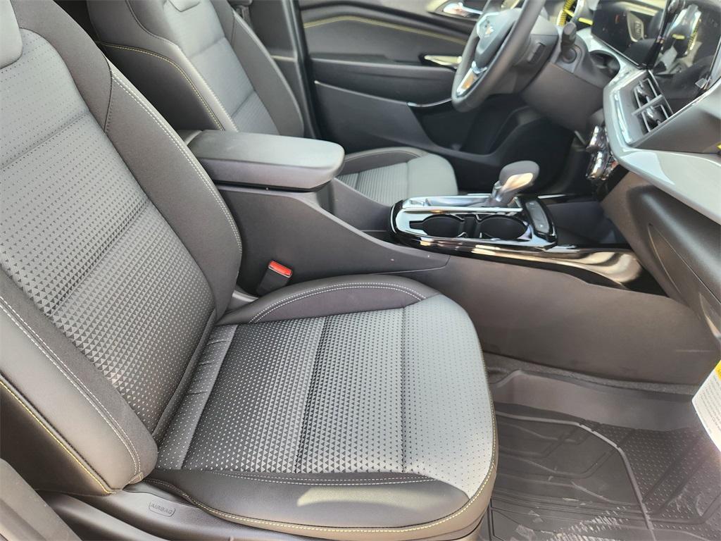 new 2026 Chevrolet Trax car, priced at $25,650