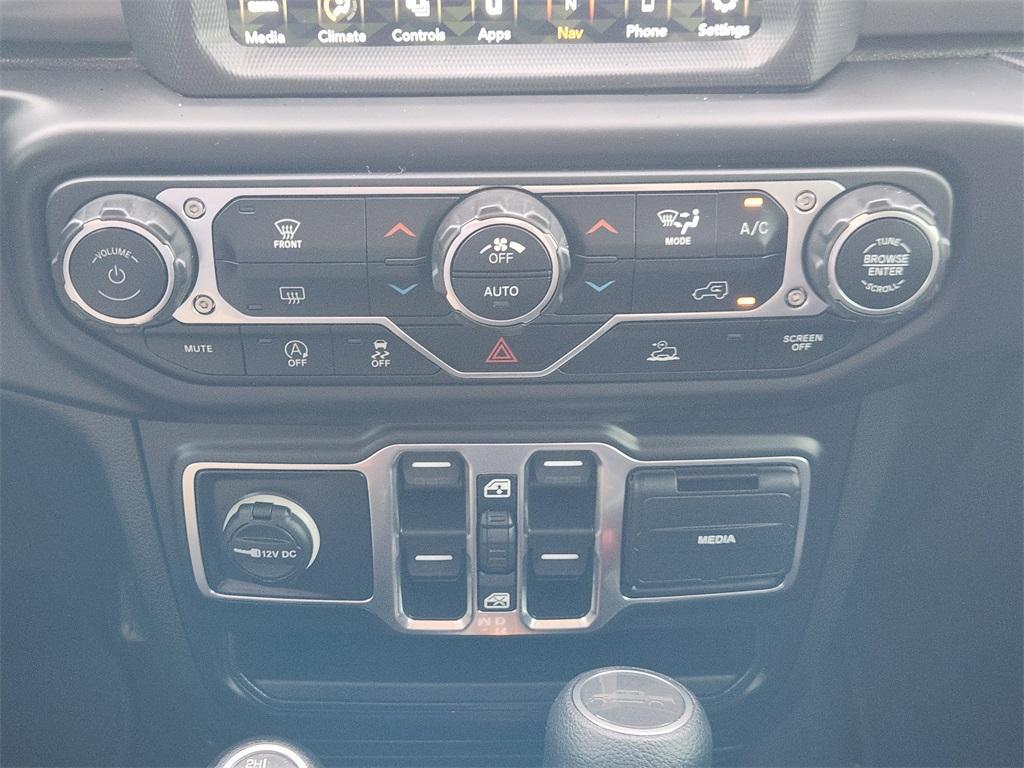 used 2021 Jeep Gladiator car, priced at $27,447