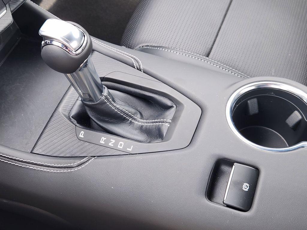 used 2025 Ford Mustang car, priced at $35,686
