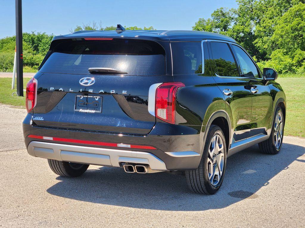 used 2025 Hyundai Palisade car, priced at $39,521