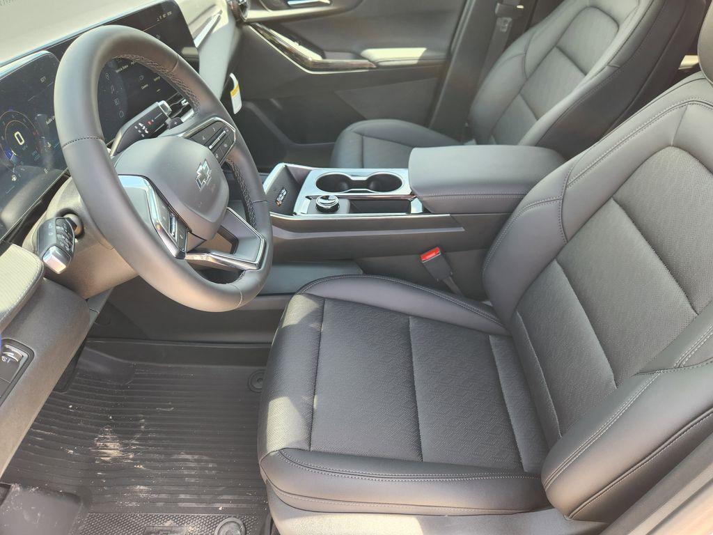 new 2026 Chevrolet Equinox car, priced at $34,842
