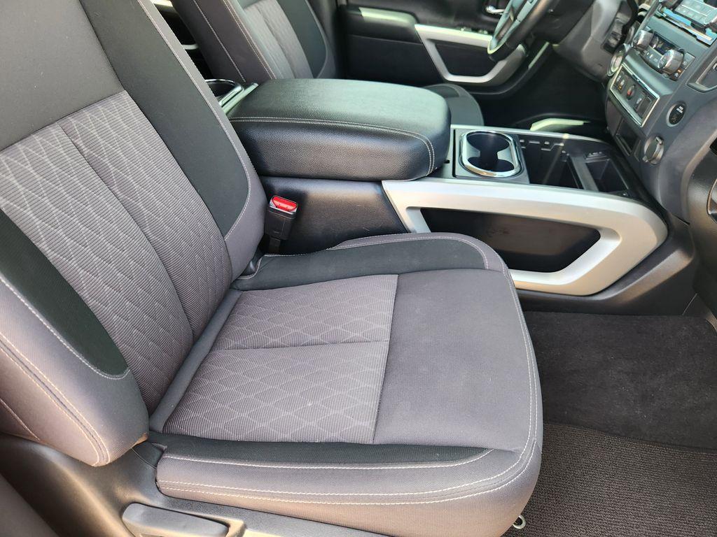 used 2024 Nissan Titan car, priced at $34,623