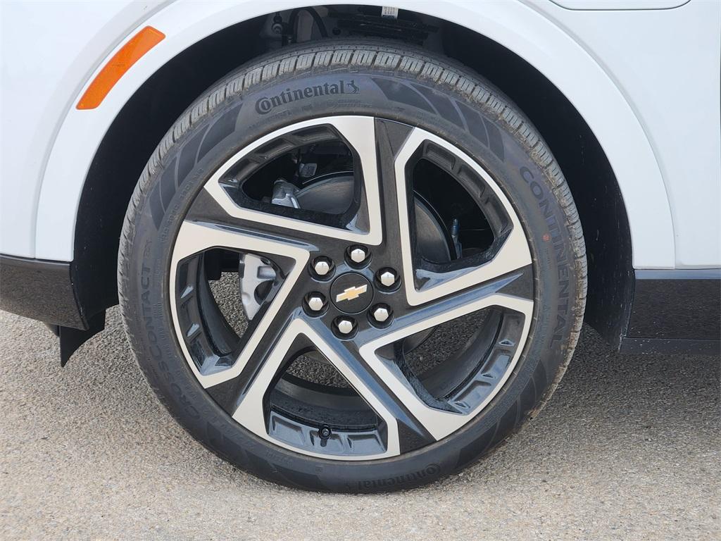 new 2026 Chevrolet Equinox EV car, priced at $37,558