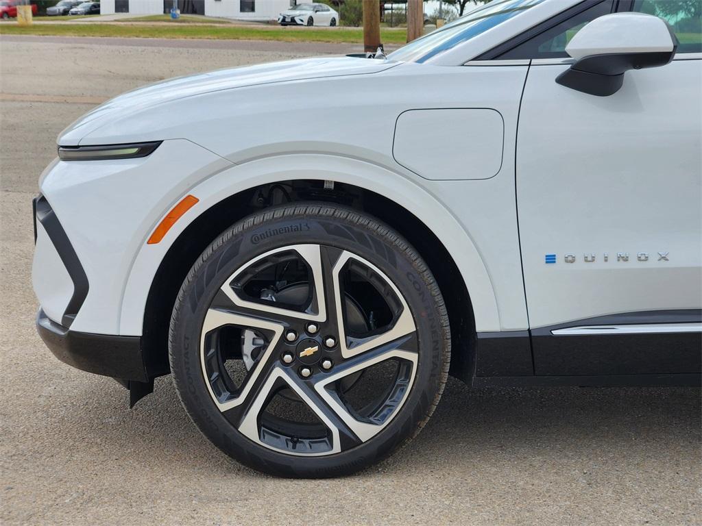 new 2026 Chevrolet Equinox EV car, priced at $37,558