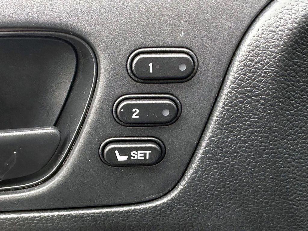 used 2023 Honda Odyssey car, priced at $34,999