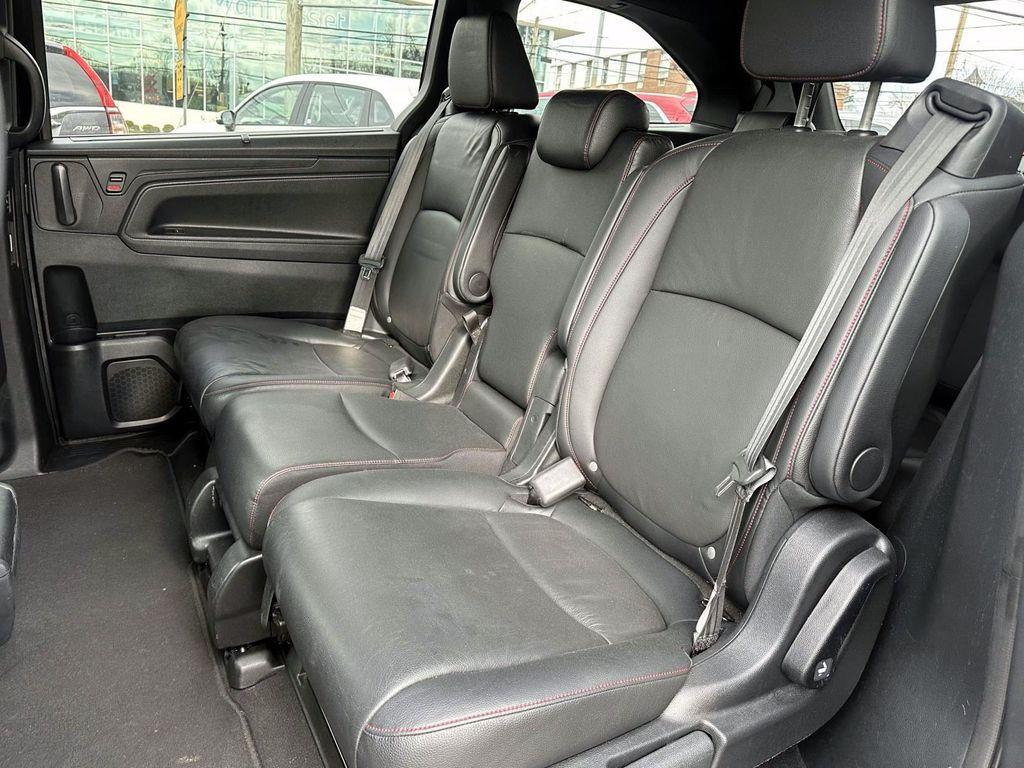 used 2023 Honda Odyssey car, priced at $34,999