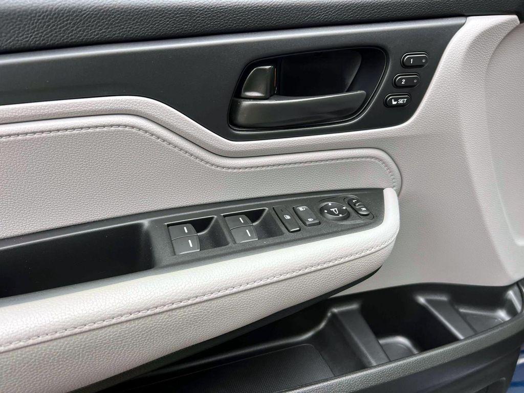 used 2024 Honda Odyssey car, priced at $35,999