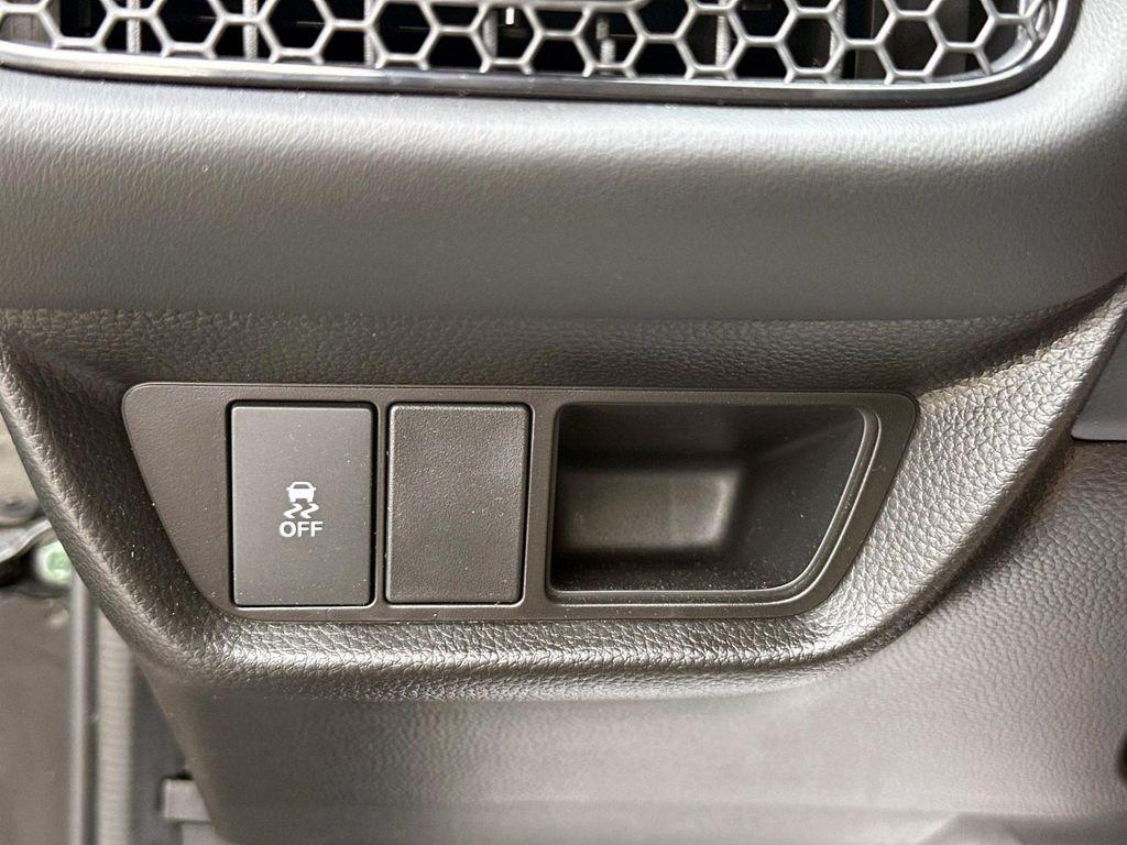 used 2026 Honda HR-V car, priced at $27,995