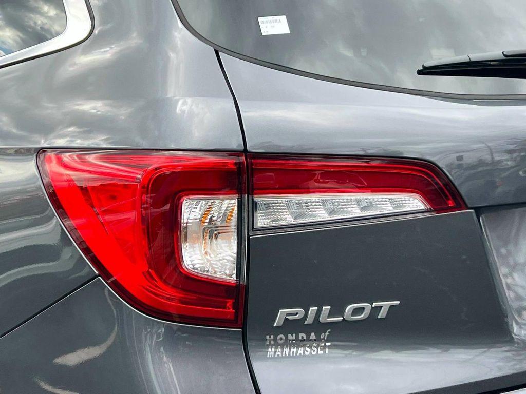 used 2022 Honda Pilot car, priced at $30,999