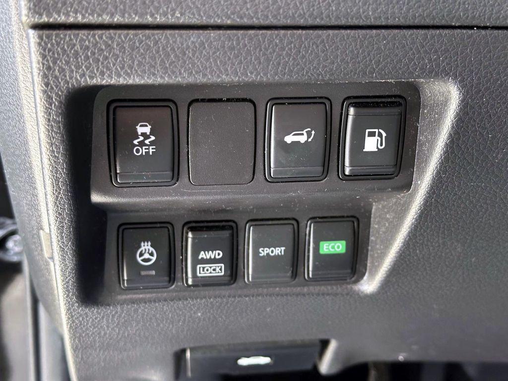 used 2018 Nissan Rogue car