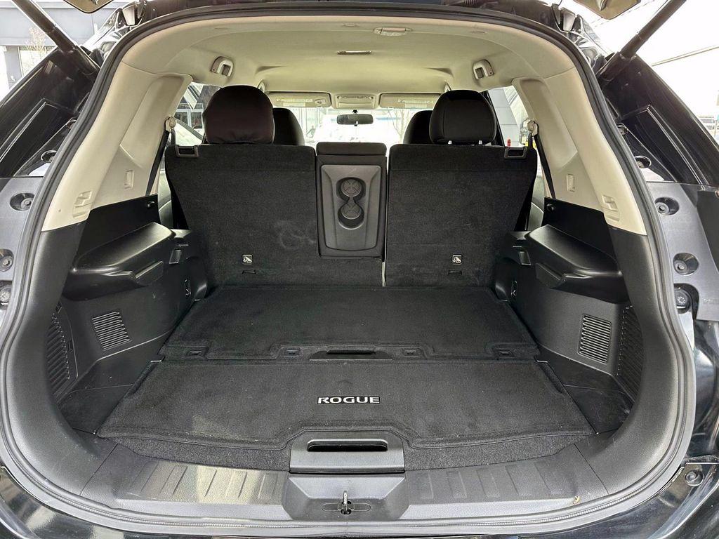 used 2018 Nissan Rogue car