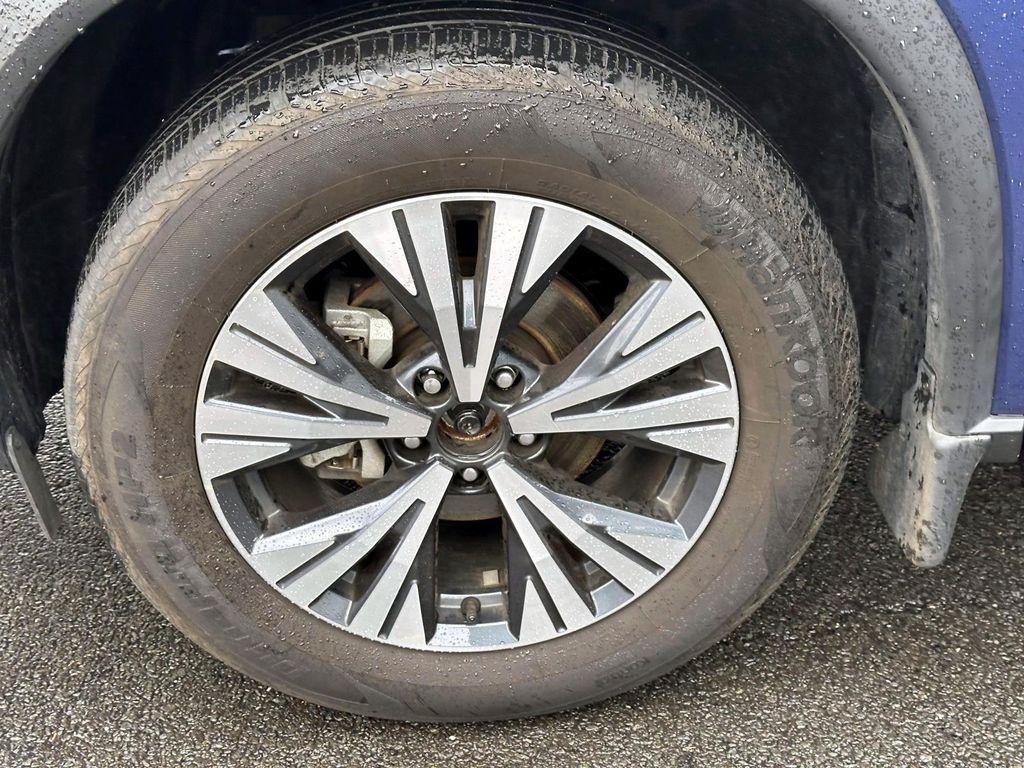 used 2023 Nissan Rogue car, priced at $24,895