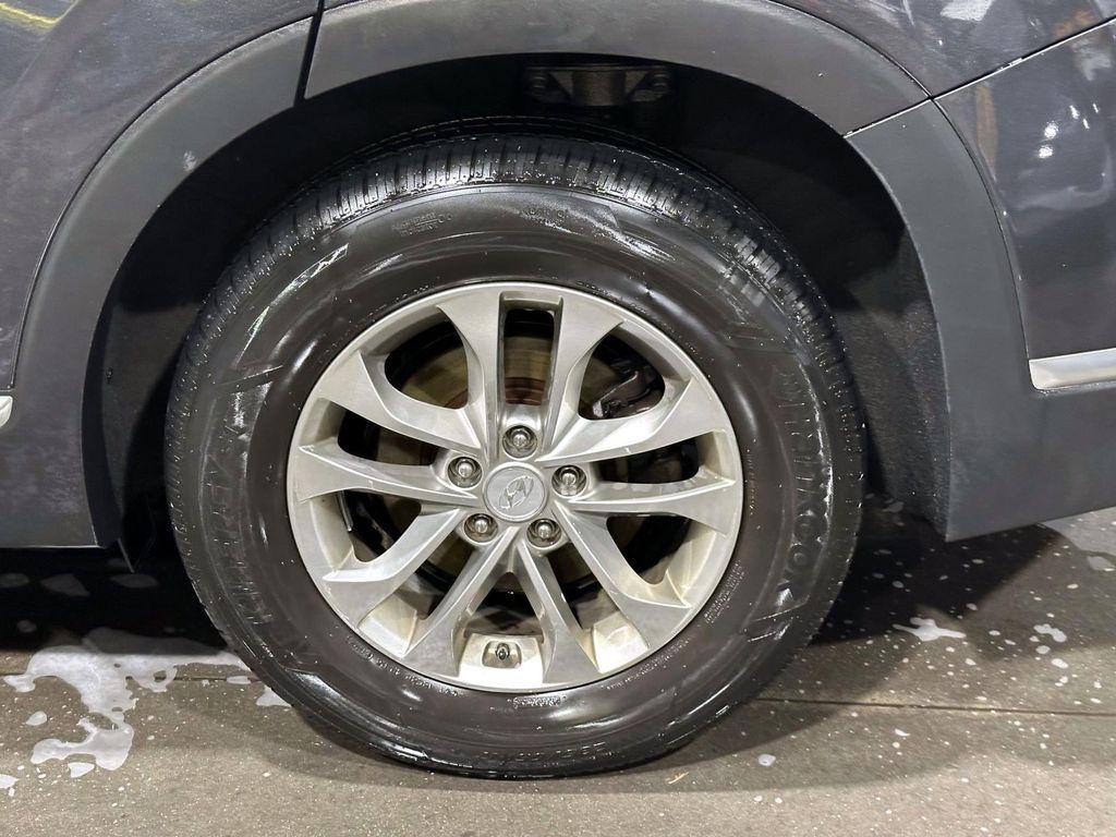 used 2020 Hyundai Santa Fe car, priced at $15,458