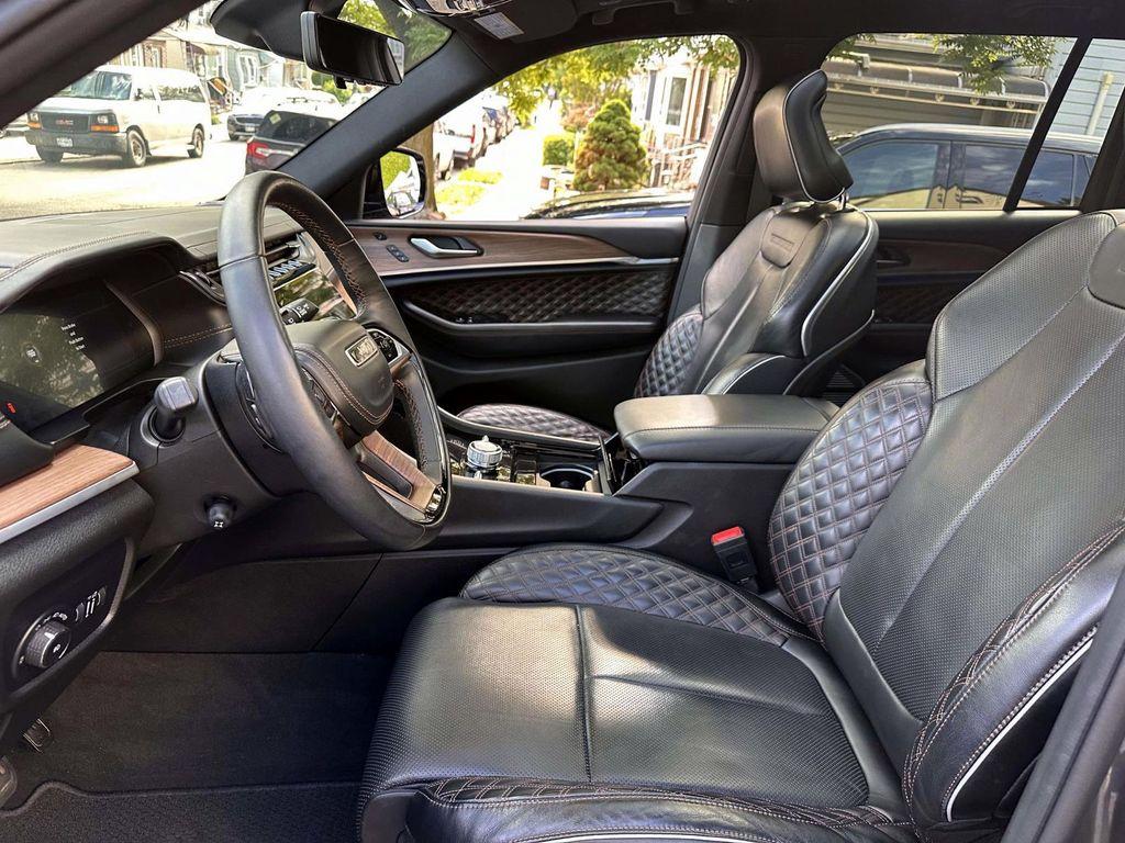 used 2022 Jeep Grand Cherokee car, priced at $41,172