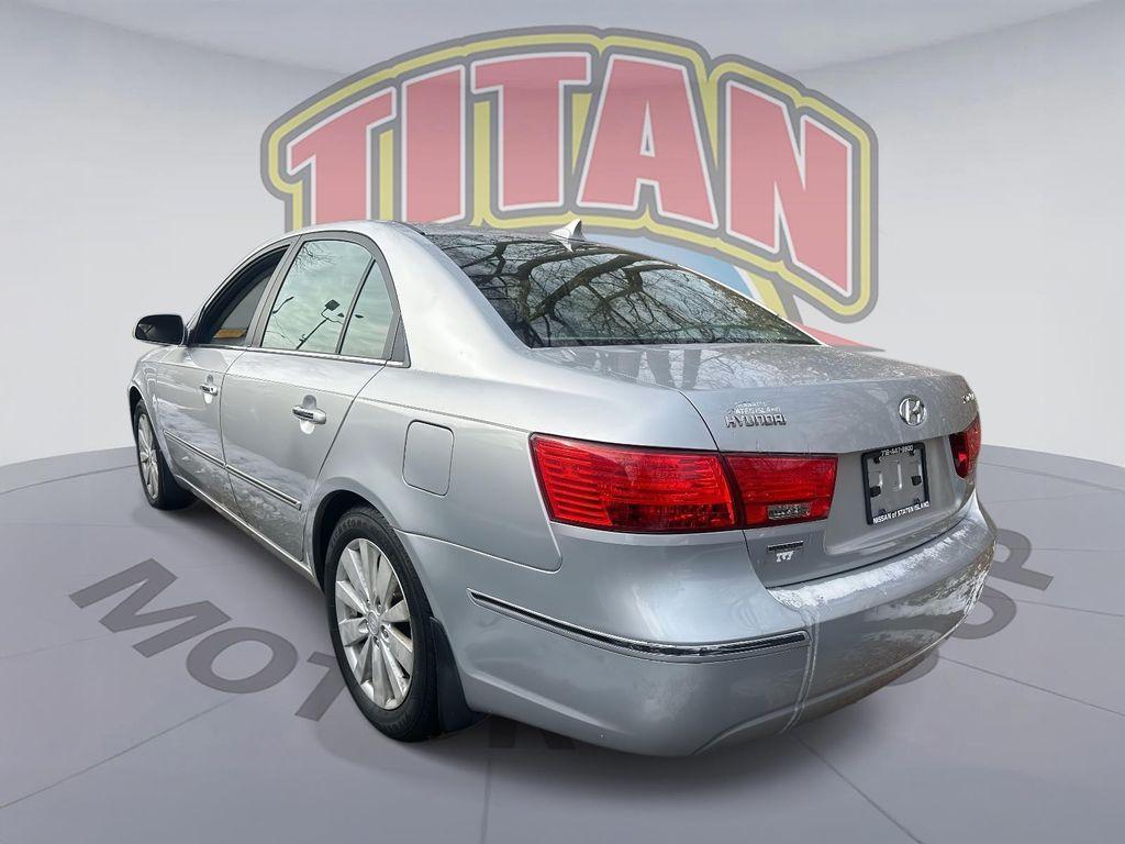 used 2009 Hyundai Sonata car, priced at $9,679