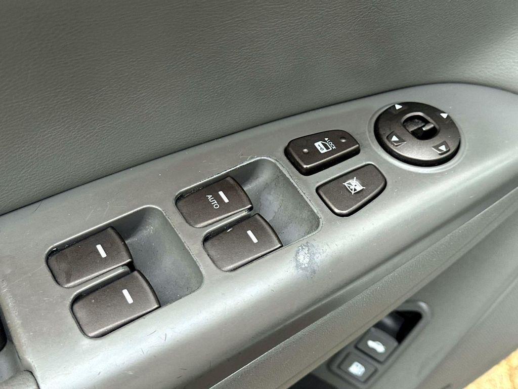 used 2009 Hyundai Sonata car, priced at $9,679