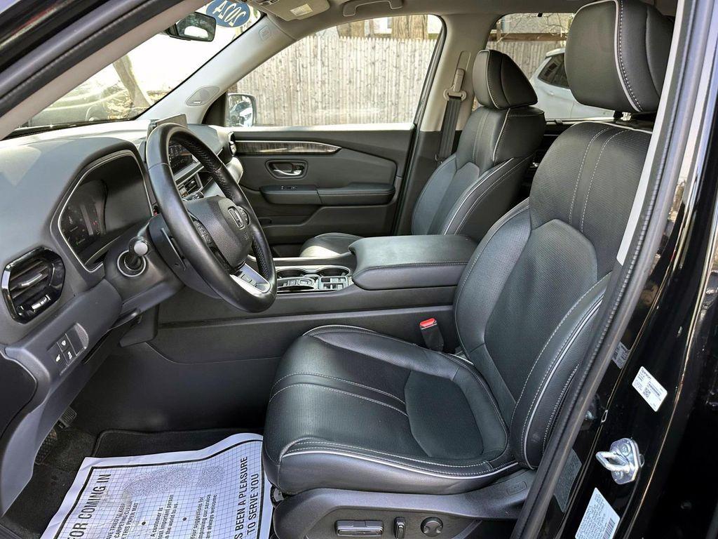used 2024 Honda Pilot car, priced at $44,595