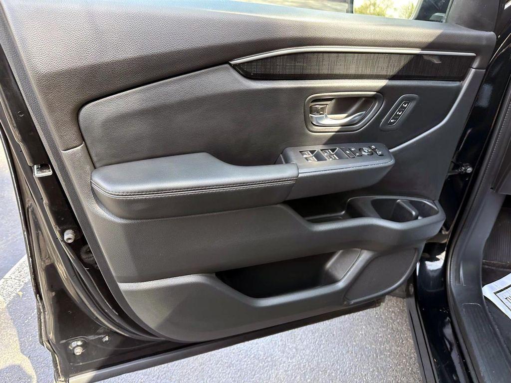 used 2024 Honda Pilot car, priced at $44,595