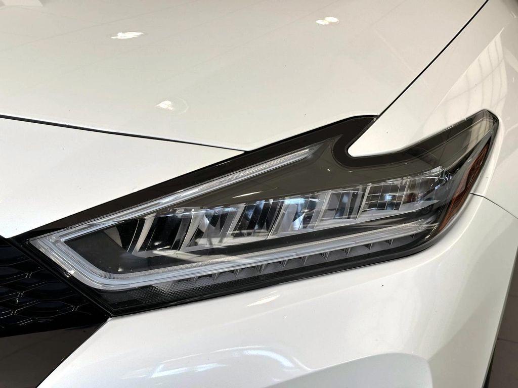 used 2022 Nissan Maxima car, priced at $22,353
