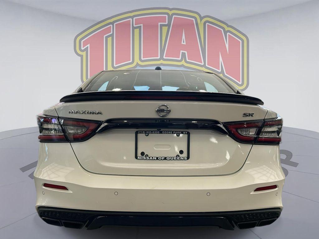 used 2022 Nissan Maxima car, priced at $22,353
