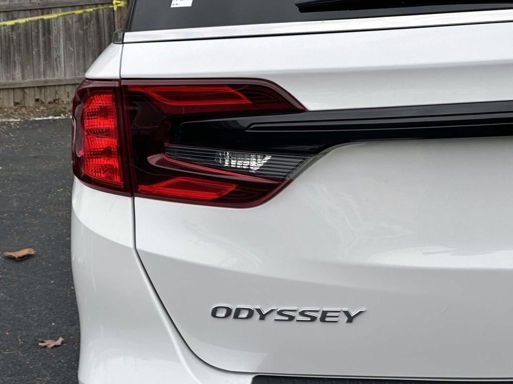 used 2024 Honda Odyssey car, priced at $35,999