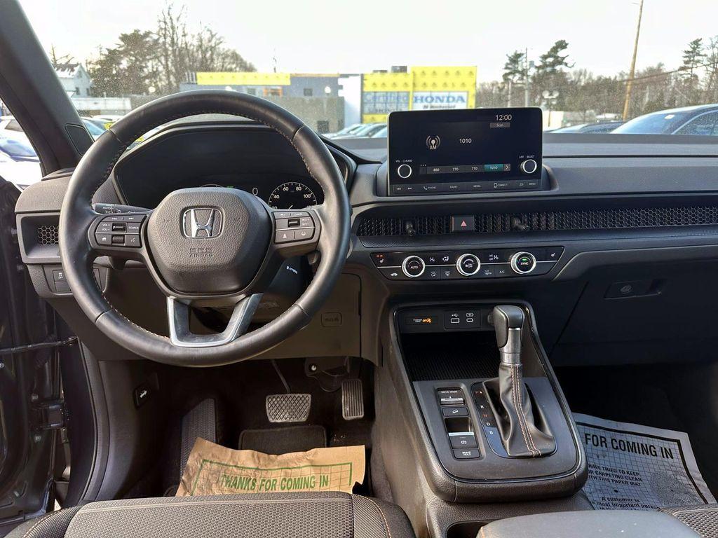 used 2024 Honda CR-V Hybrid car, priced at $31,999