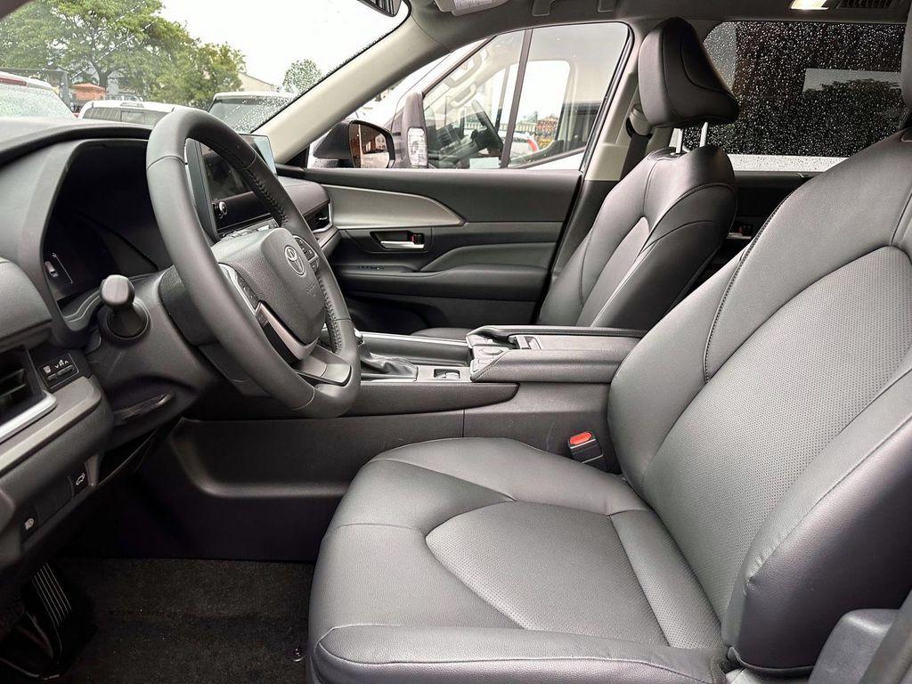 used 2026 Toyota Grand Highlander car, priced at $52,172