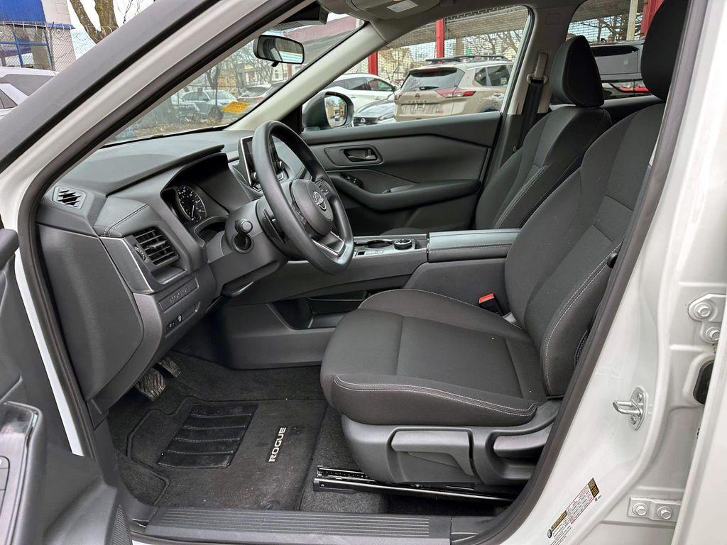 used 2024 Nissan Rogue car, priced at $21,280