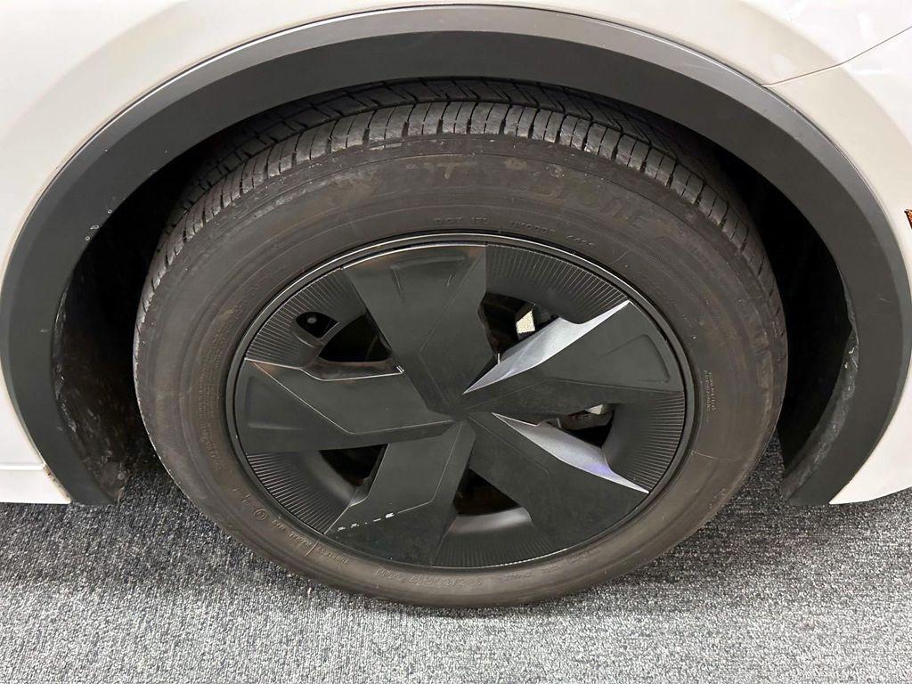 used 2025 Toyota Prius Plug-In Hybrid car, priced at $32,089