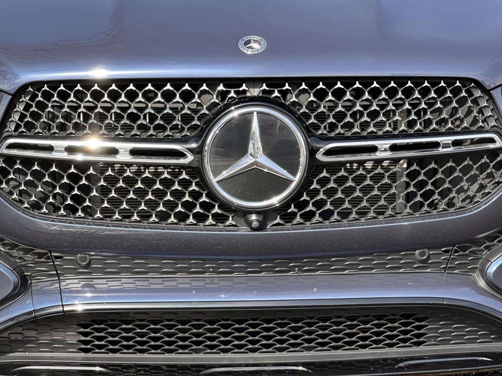 used 2025 Mercedes-Benz GLE 350 car, priced at $59,997