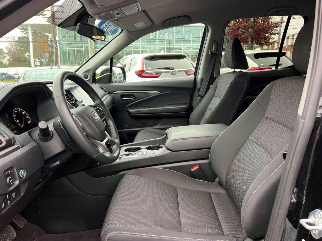 used 2024 Honda Ridgeline car, priced at $31,999