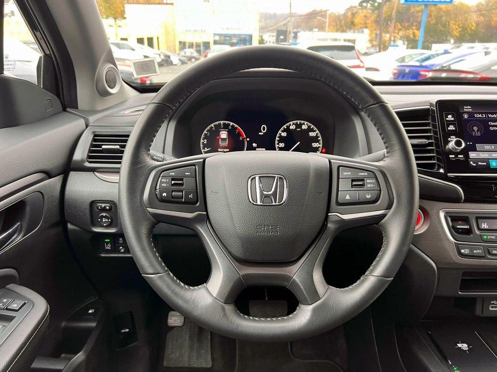 used 2024 Honda Ridgeline car, priced at $31,999