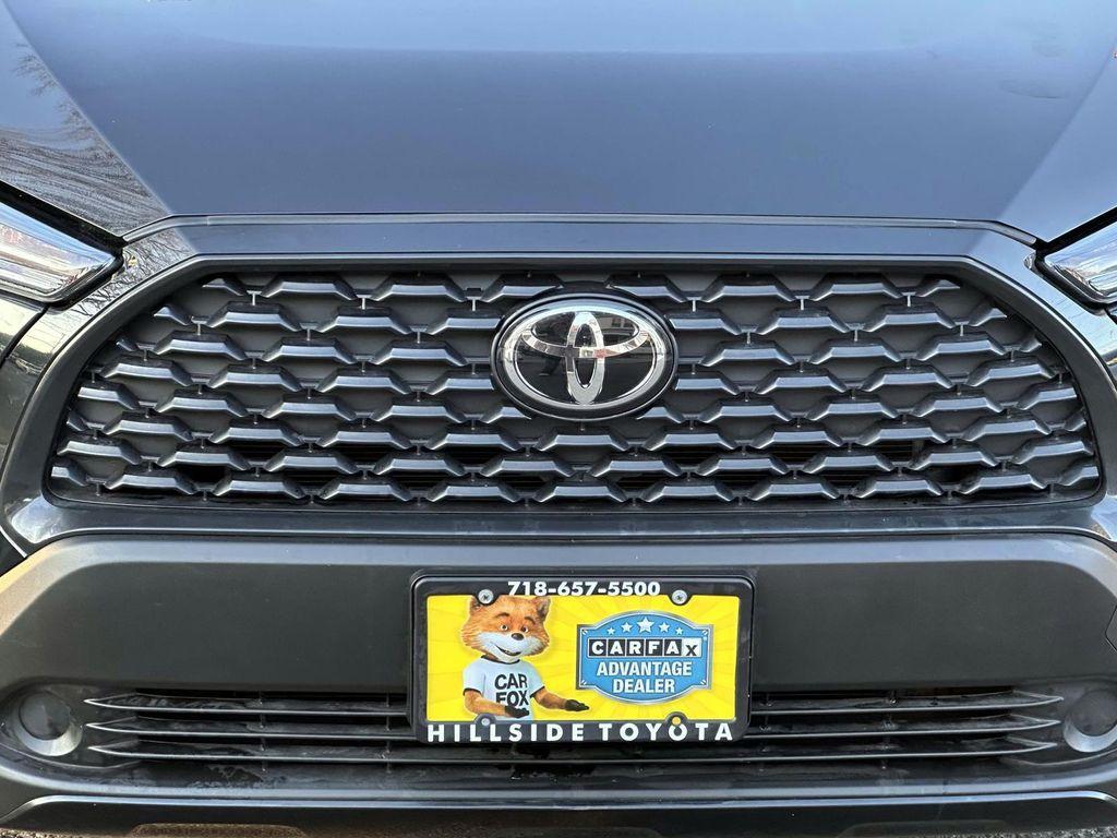 used 2024 Toyota Corolla Cross car, priced at $22,897