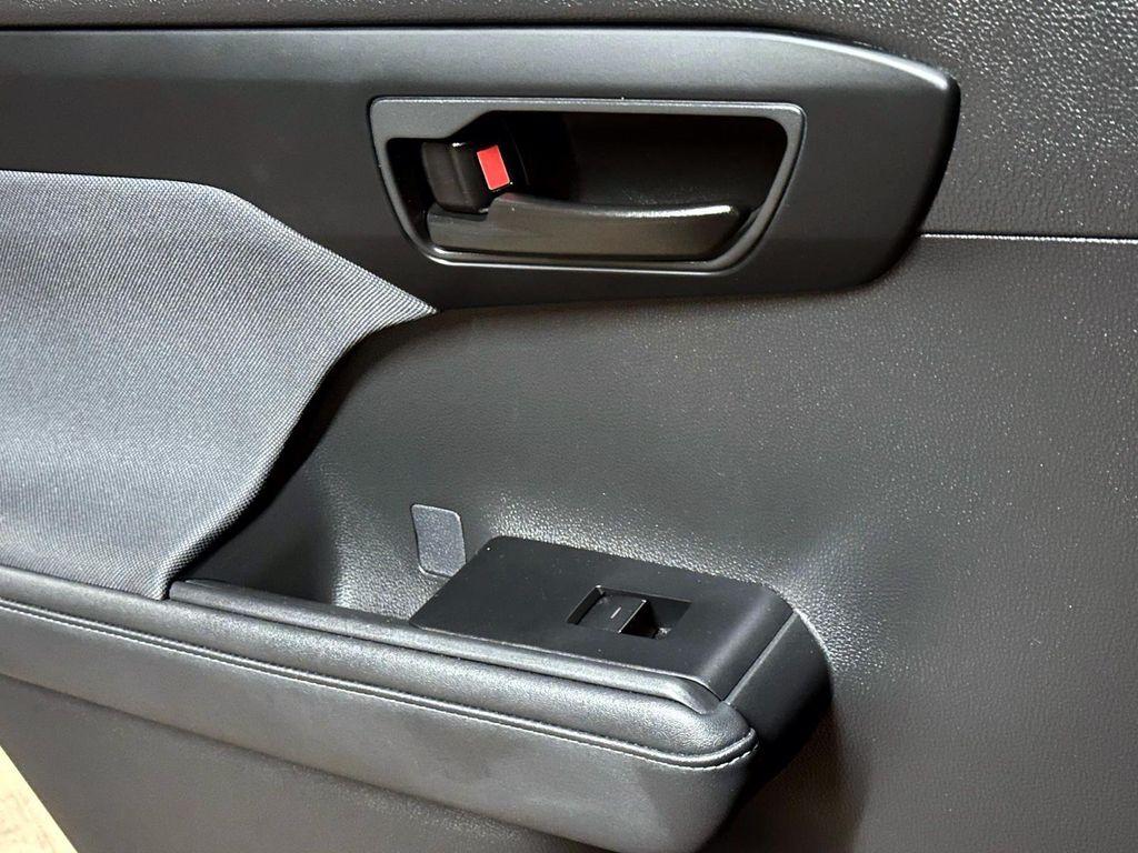 used 2023 Toyota Highlander car, priced at $32,354