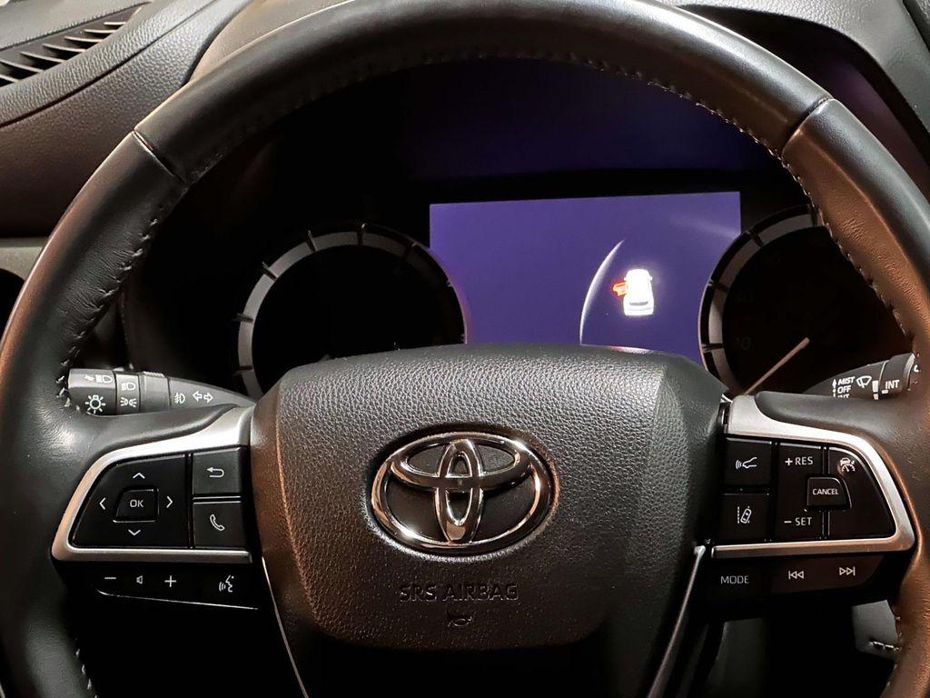 used 2023 Toyota Highlander car, priced at $32,354