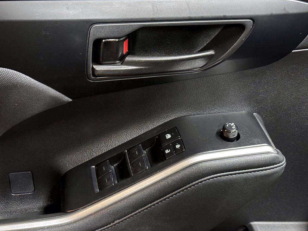 used 2023 Toyota Highlander car, priced at $32,354