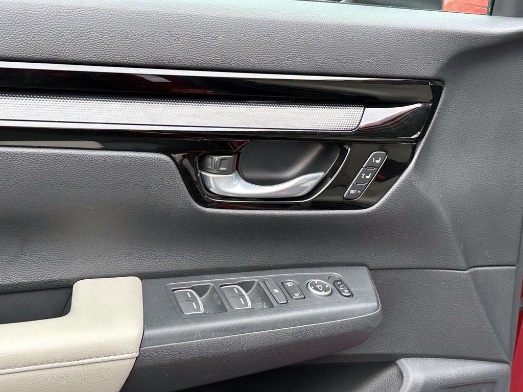 used 2023 Honda CR-V car, priced at $30,999