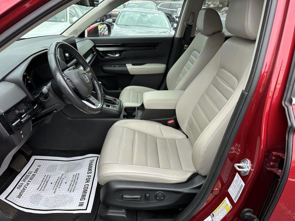 used 2023 Honda CR-V car, priced at $30,999