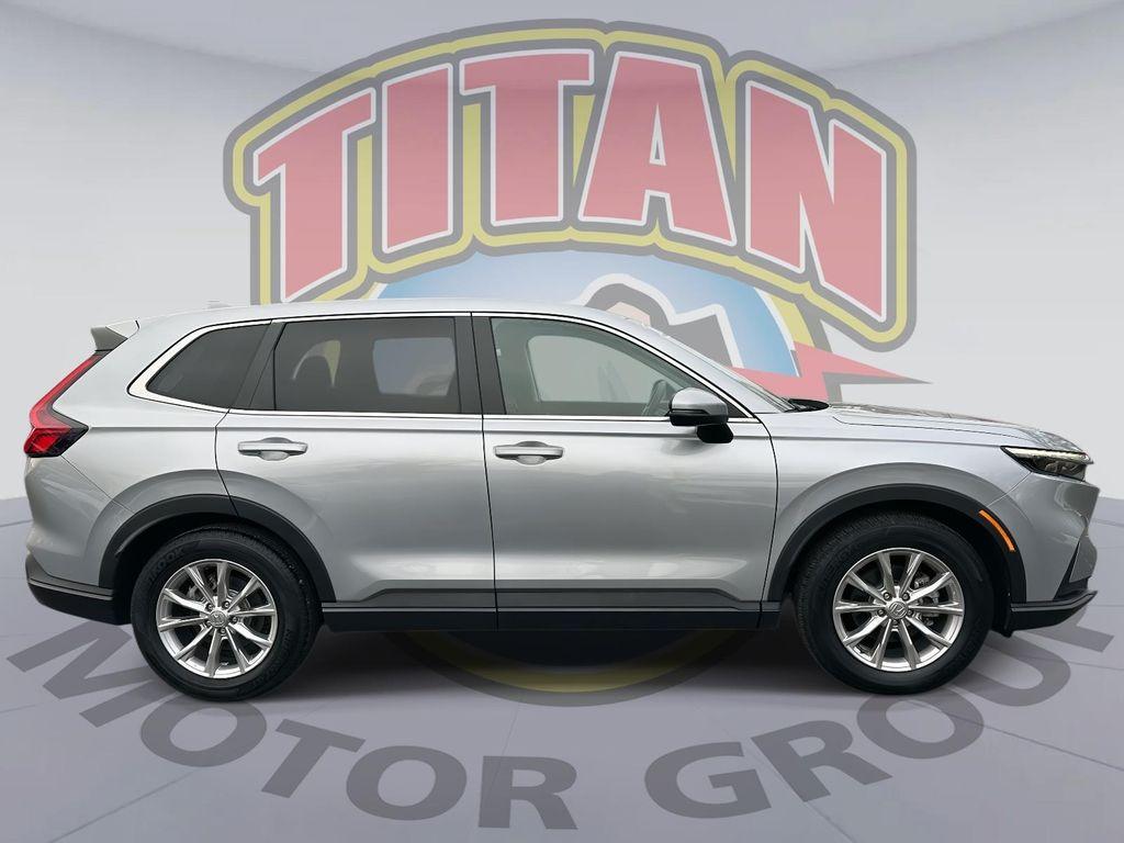 used 2023 Honda CR-V car, priced at $27,999