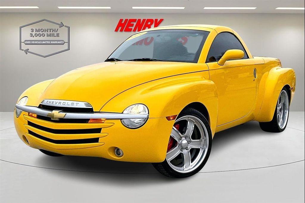 used 2004 Chevrolet SSR car, priced at $21,900