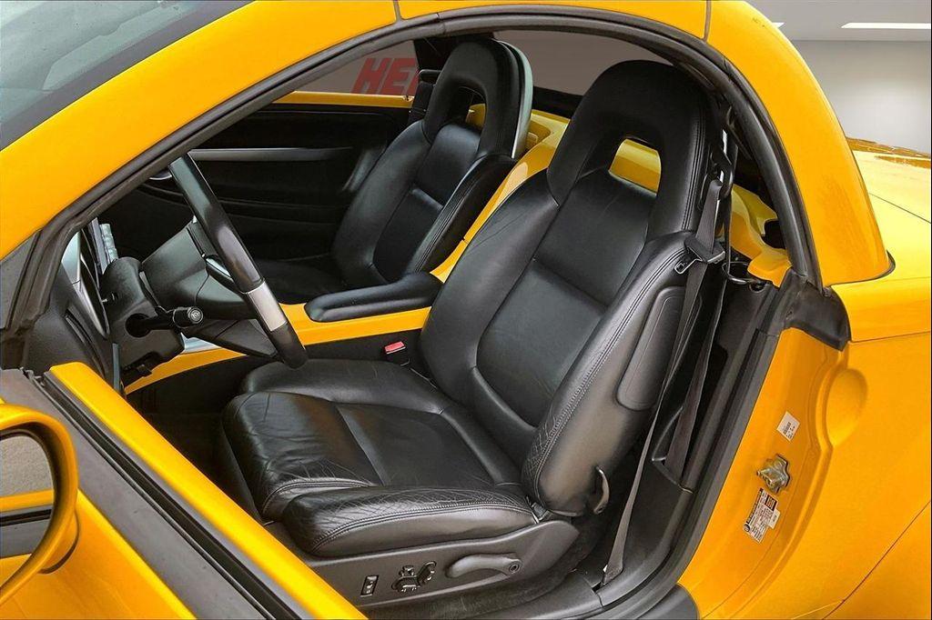 used 2004 Chevrolet SSR car, priced at $21,900