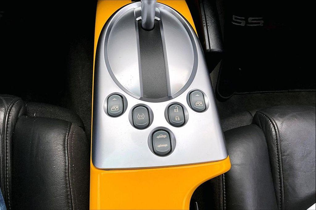 used 2004 Chevrolet SSR car, priced at $21,900