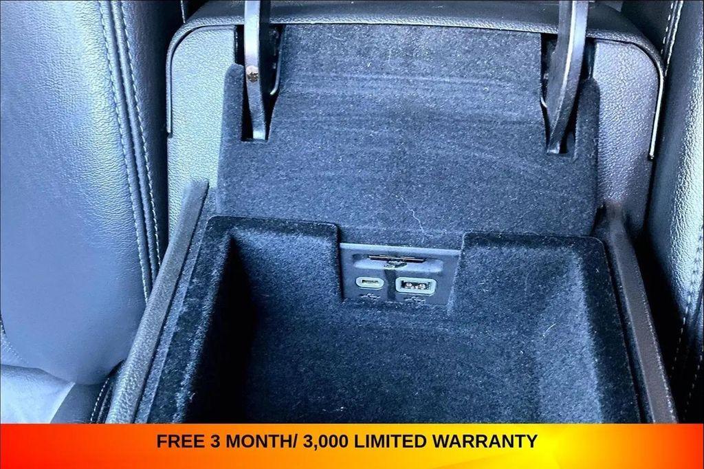 used 2021 Cadillac XT5 car, priced at $26,500