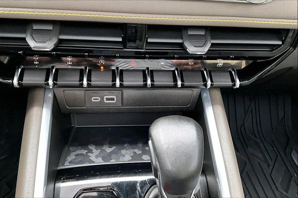 used 2024 Chevrolet Colorado car