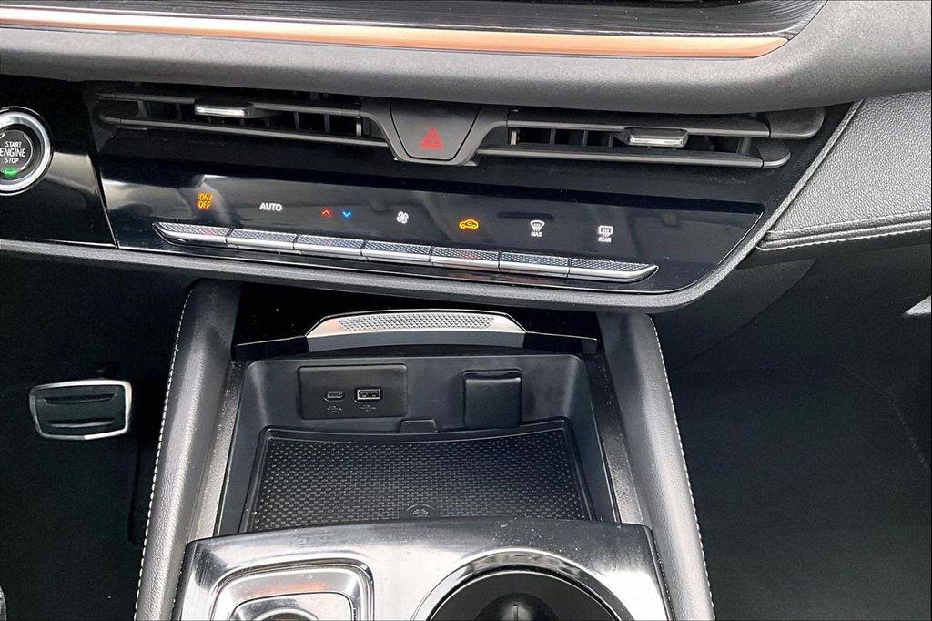 used 2025 Buick Envision car, priced at $30,900