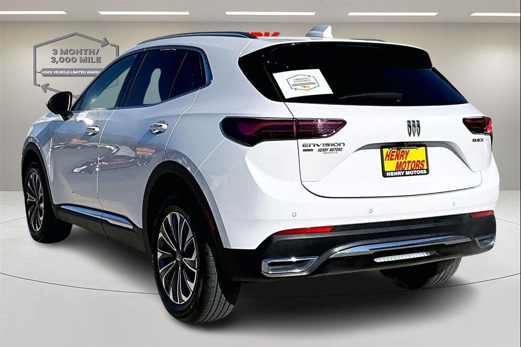 used 2025 Buick Envision car, priced at $28,500